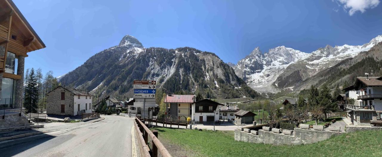 Ferienwohnung Casa Ornella Courmayeur Exterior foto